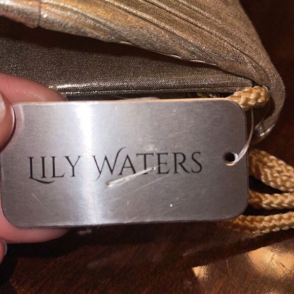 Lily Waters gold tone fabric rectangle shaped clutch - Picture 10 of 11